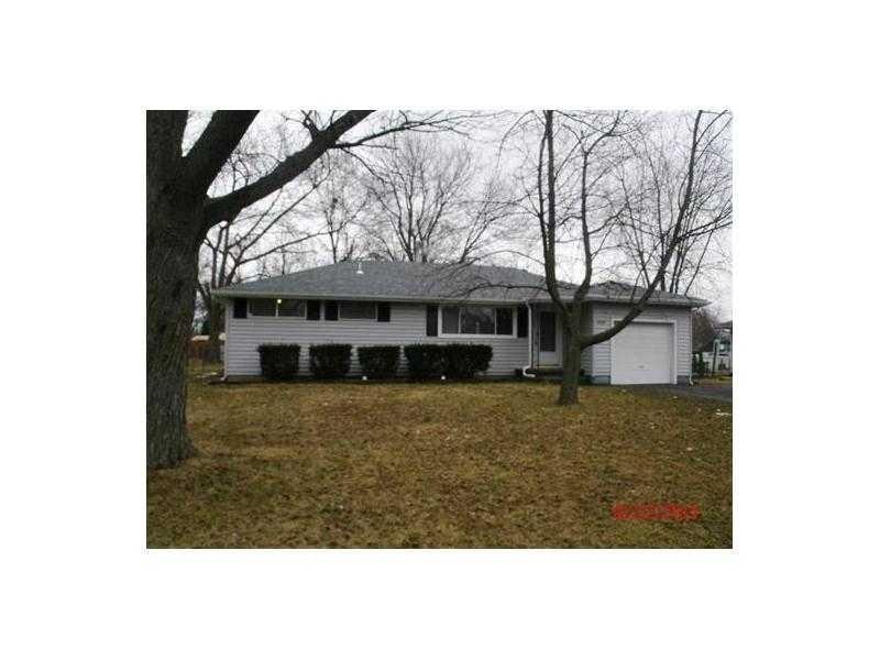 2704 N Cowing Park Ln, Muncie, IN 47303 - photo 1
