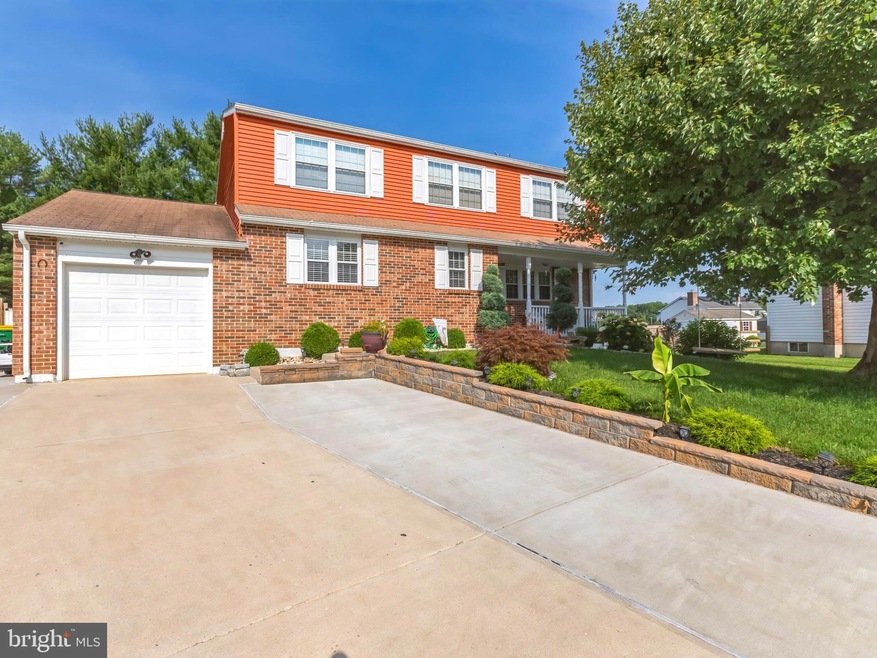 10 Westbridge Rd, Bear, DE 19701 - photo 1