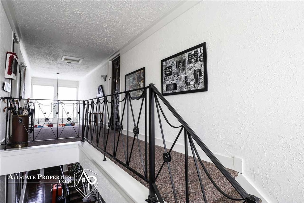 3806 Wroxton Dr unit 5, Flint, MI 48532 - photo 1