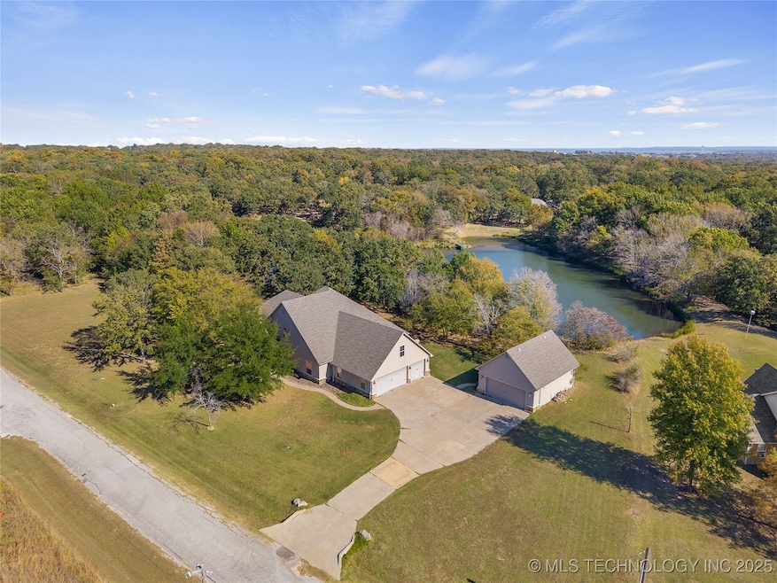 10950 Washita Dr, Kingston, OK 73439 - photo 1