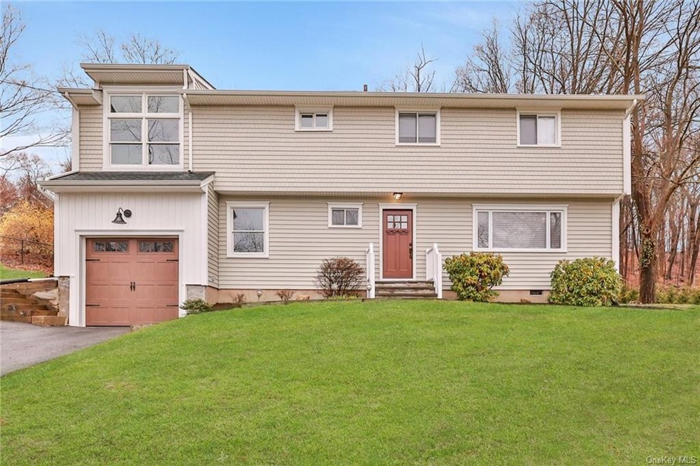 73 Stephen Dr, Pleasantville, NY 10570 - photo 1