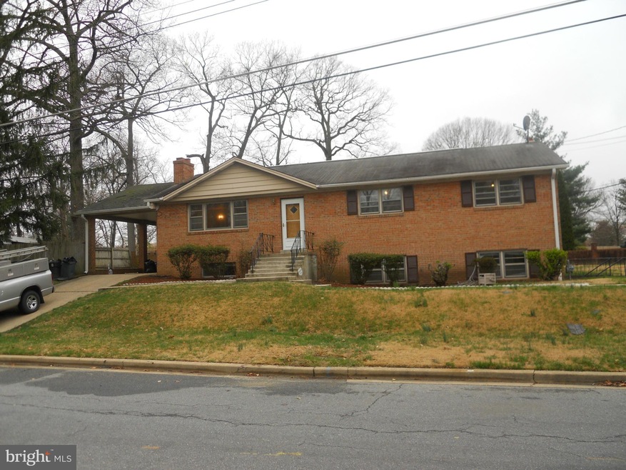 5209 Brinkley Rd, Temple Hills, MD 20748 - photo 1