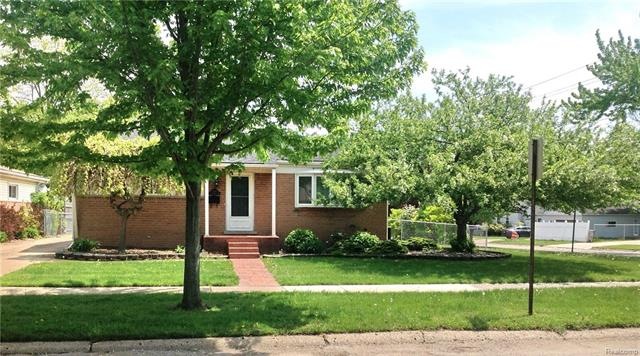1410 N Stephen Ave, Clawson, MI 48017 - photo 1