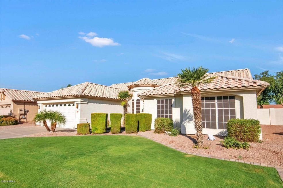 708 S Cholla St Gilbert AZ-large-003-006