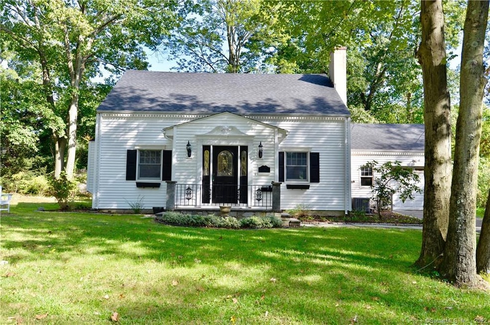 181 Woodbury Ave, Stamford, CT 06907 - photo 1