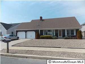 215 Valhalla Dr, Mantoloking, NJ 08738 - photo 1