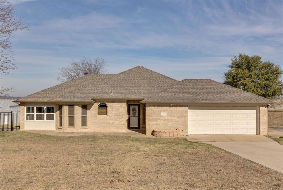 425 Arroyo Dr, Fort Worth, TX 76108 - photo 1