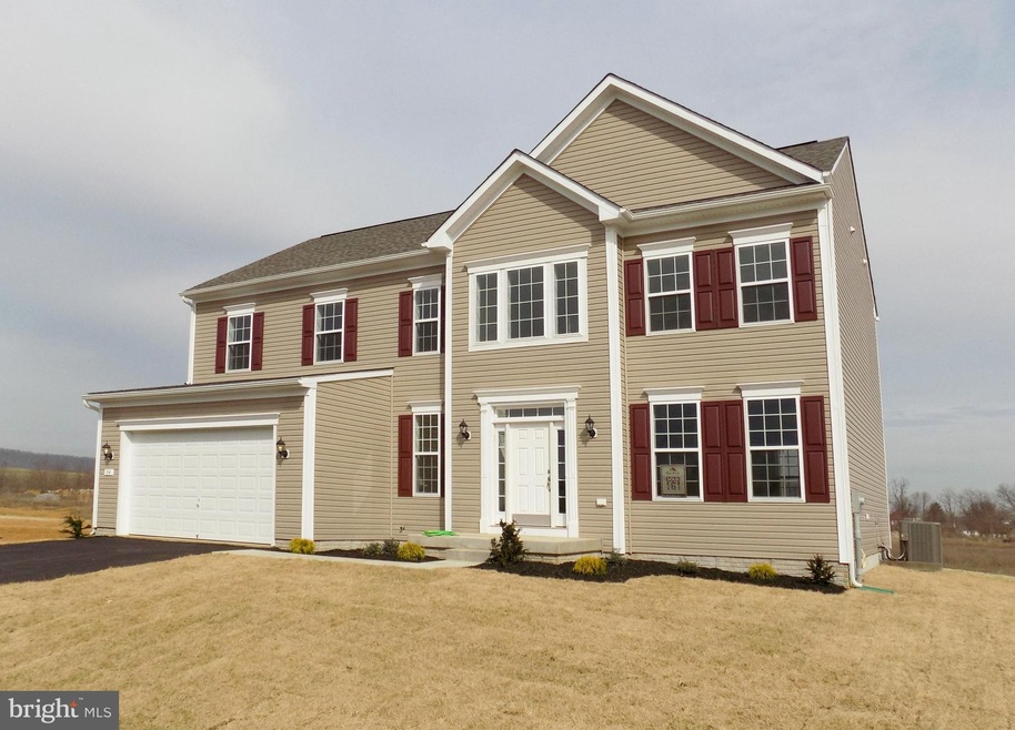 84 Fitzgerald St, Gerrardstown, WV 25420 - photo 1