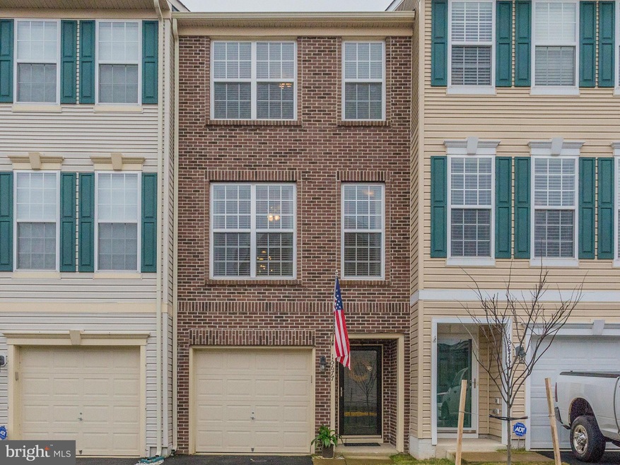 15677 John Diskin Cir unit 132, Woodbridge, VA 22191 - photo 1