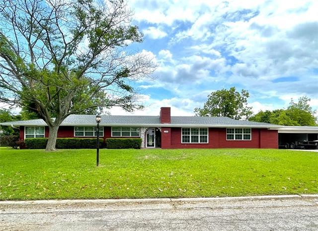 1208 S Meadow Dr, Ardmore, OK 73401 - photo 1