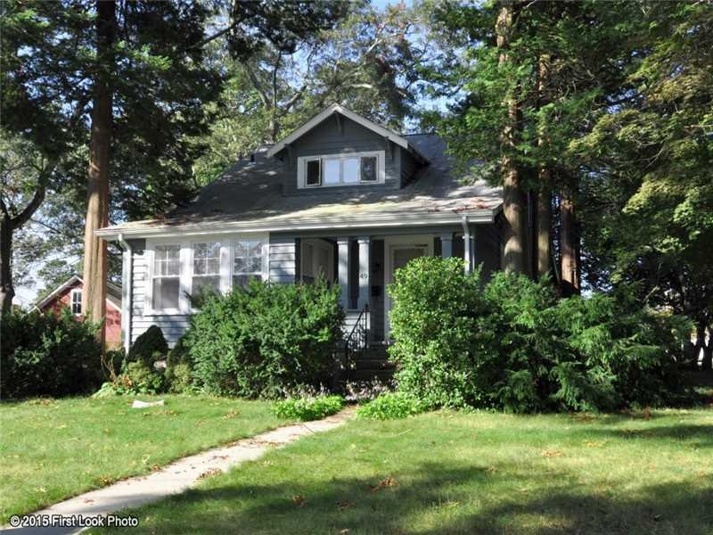 49 Riverside Dr, Riverside, RI 02915 - photo 1