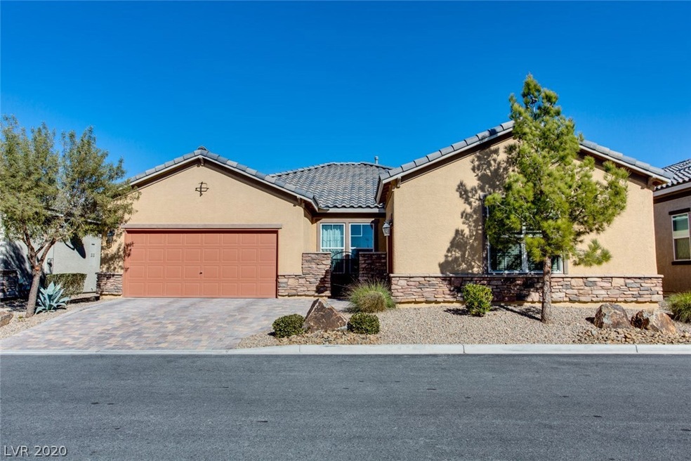 Exterior Front - Easy care desert landscaping ....