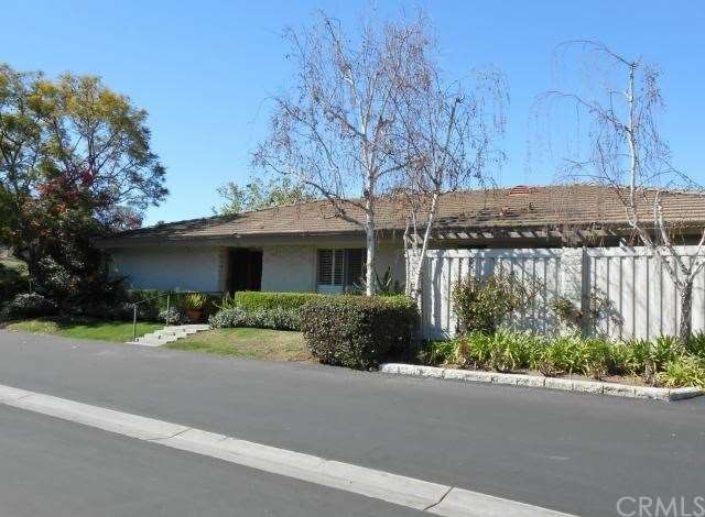 Single level in very private location!  Garage is 