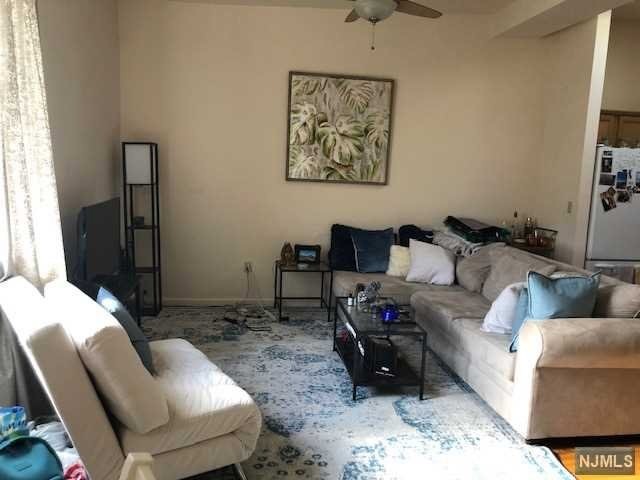 151 Valley Rd unit 1, Montclair, NJ 07042 - photo 1