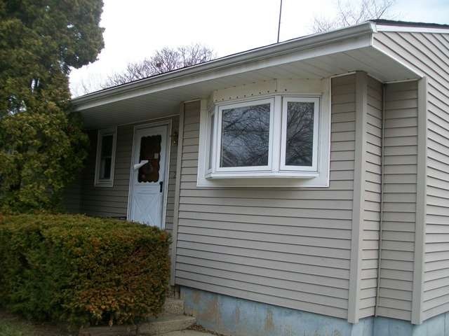 2315 Joanna Ave, Zion, IL 60099 - photo 1