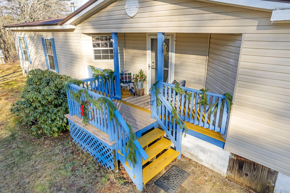 848 Middlesex Rd, Topsham, ME 04086 - photo 1