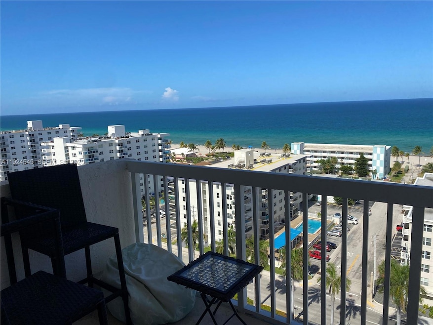 Allington Towers unit 16J, Hollywood, FL 33019 - photo 1