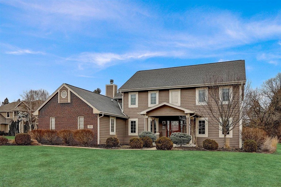 W144N7150 Terrace Dr, Menomonee Falls, WI 53051 - photo 1