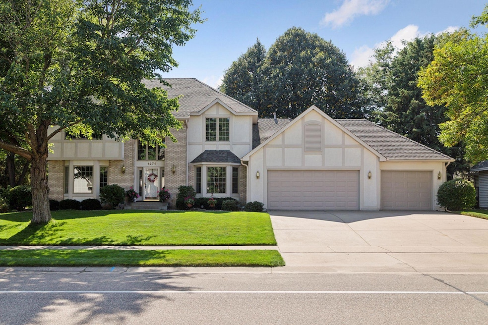 Pending $620,000 • Co-Listing Agent