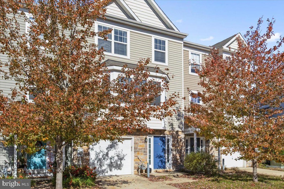 364 English Oak Ln, Prince Frederick, MD 20678 - photo 1