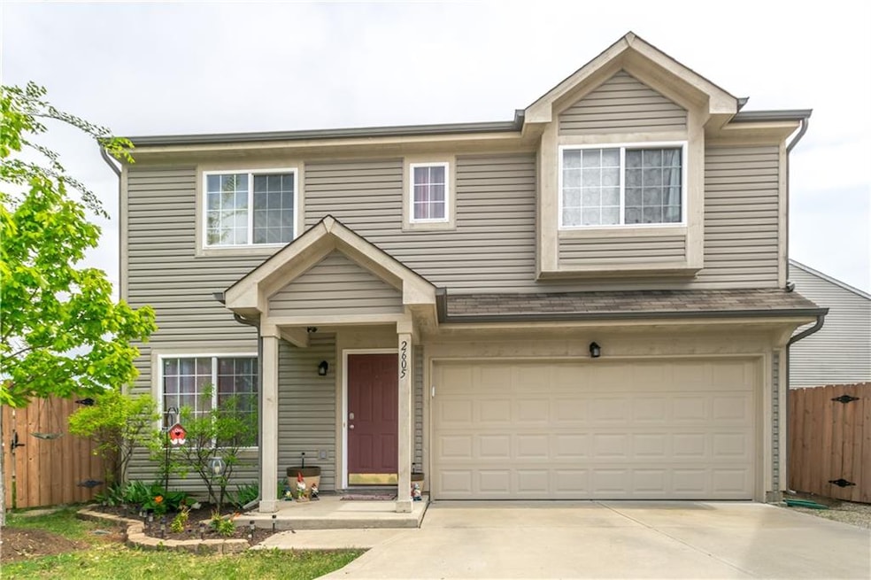 2605 Grand Fir Dr, Greenwood, IN 46143 - photo 1