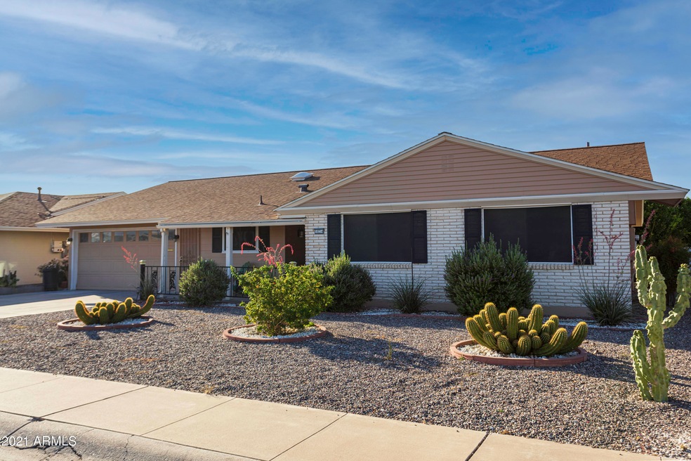 10214 W Cumberland Dr, Sun City, AZ 85351 - photo 1