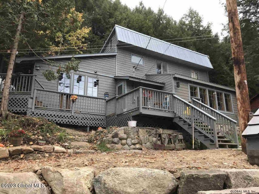 57 New St, Brant Lake, NY 12815