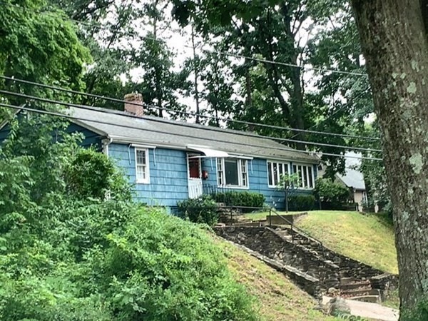 52 Moreland St, Worcester, MA 01609 - photo 1