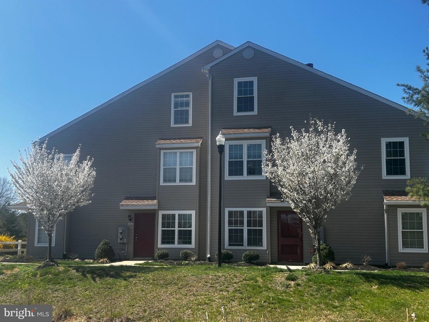 407 Firethorne Ct, Sewell, NJ 08080 - photo 1