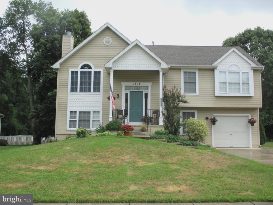 1504 Briarwood Dr, Williamstown, NJ 08094 - photo 1