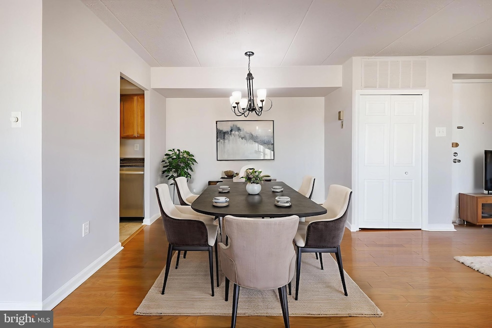 2630 Wagon Dr unit 294, Alexandria, VA 22303 - photo 1