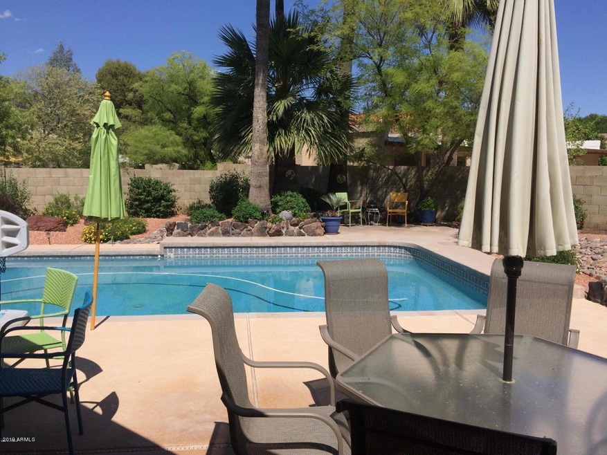 9347 S Hazelton Ln, Tempe, AZ 85284 - photo 1