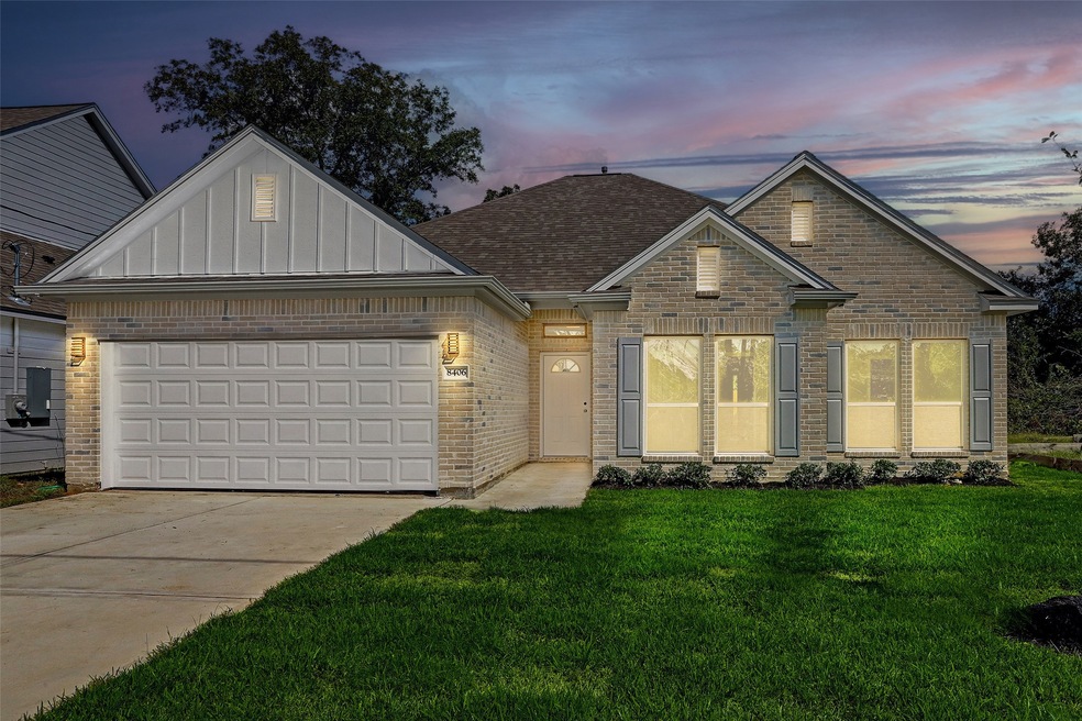 8110 James Franklin St, Houston, TX 77088 - photo 1