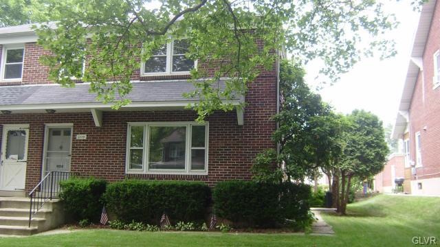 2119 W Highland St unit 2121, Allentown, PA 18104 - photo 1