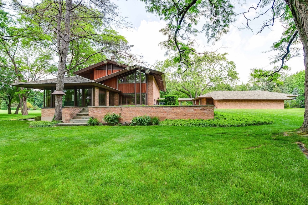 For Sale $2,100,000