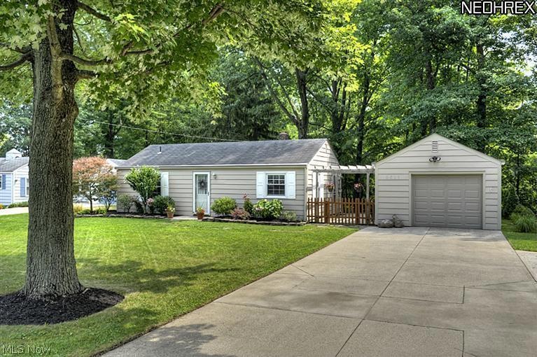 8631 Usher Rd, Olmsted Falls, OH 44138 - photo 1