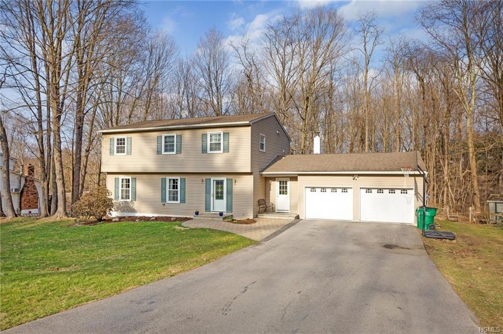 4 Pellbridge Dr, Hopewell Junction, NY 12533 - photo 1