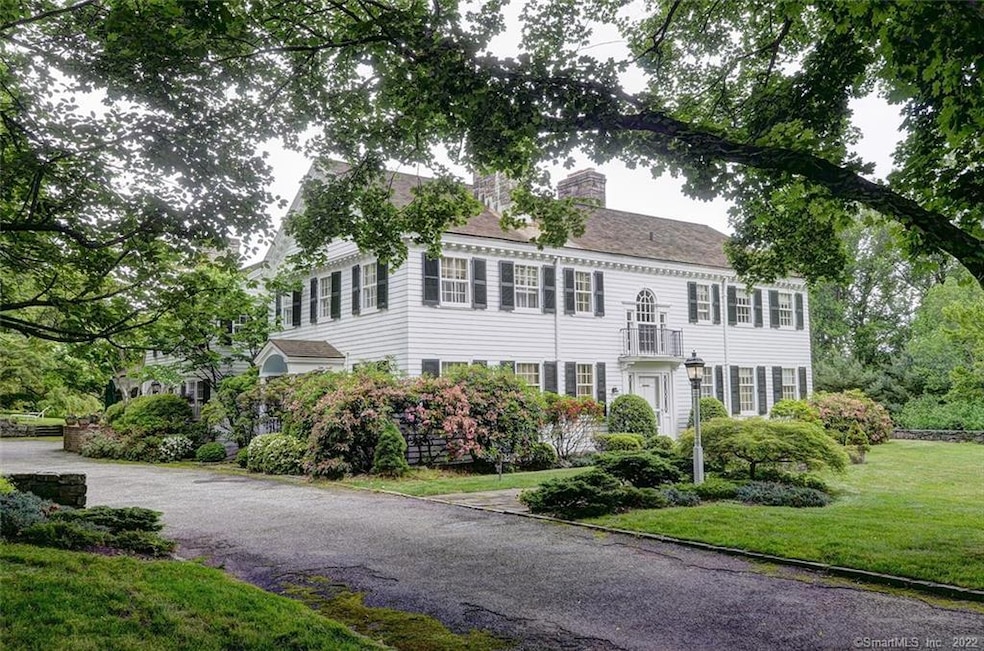 96 Woods End Rd, New Canaan, CT 06840 - photo 1