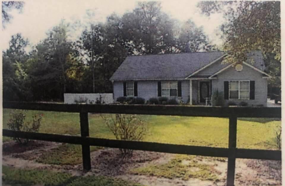 645 Leahs Row, Ambrose, GA 31512 - photo 1