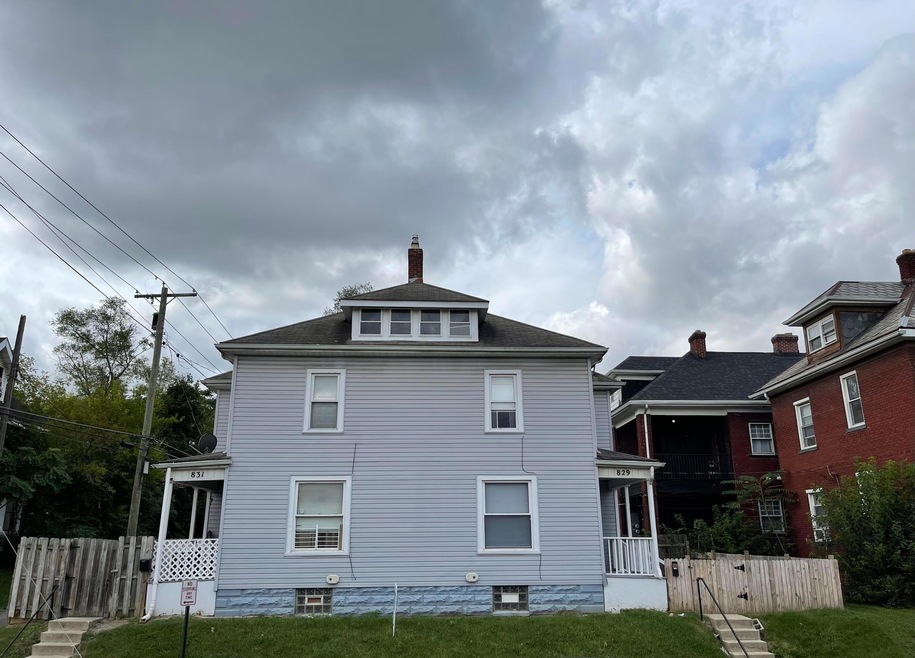 829 Studer Ave unit 31, Columbus, OH 43206 - photo 1