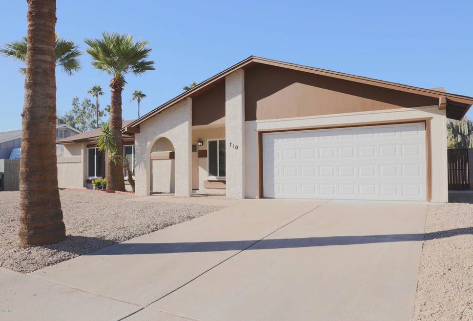 710 W Pecos Ave, Mesa, AZ 85210 - photo 1