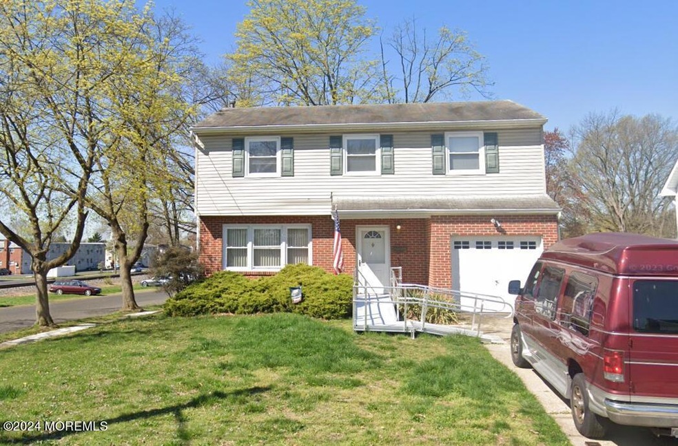 105 E Laurelton Ave