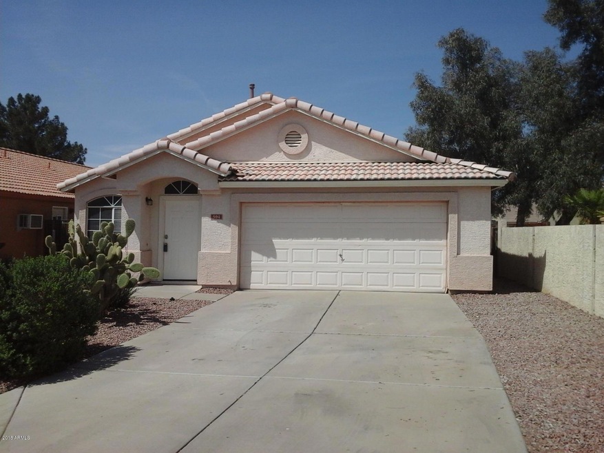 594 N Amber Ct, Chandler, AZ 85225 - photo 1