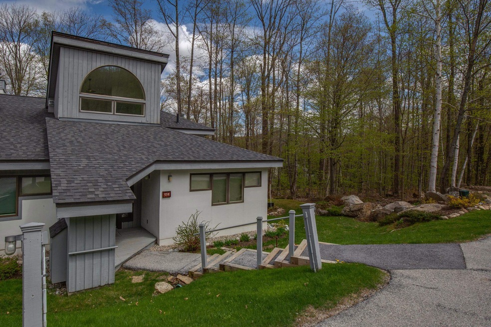 304 Woods Ln unit C3, Killington, VT 05751 - photo 1