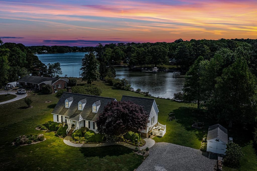 For Sale $795,000 • Co-Listing Agent
