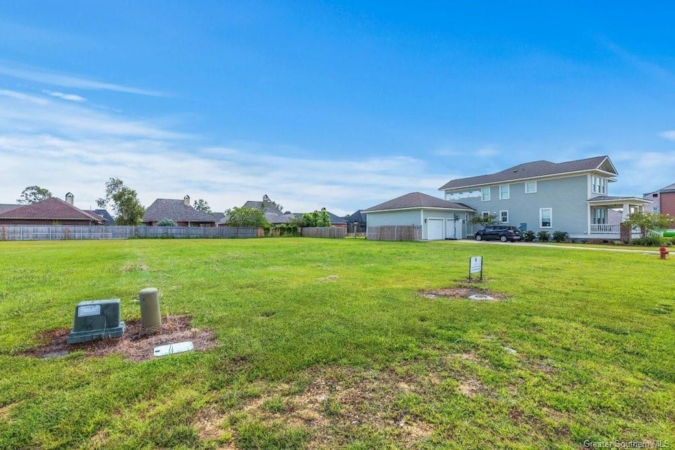 2211 Saint Joseph Ave, Lake Charles, LA 70601 - photo 1