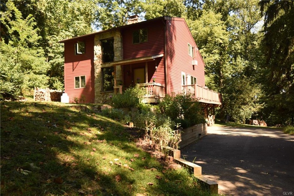 4718 Sheep Rock Rd, Macungie, PA 18062 - photo 1