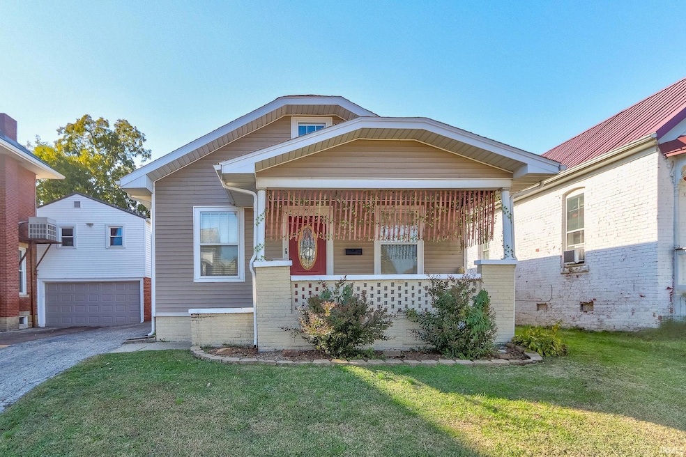 621 9th St, Tell City, IN 47586 - photo 1