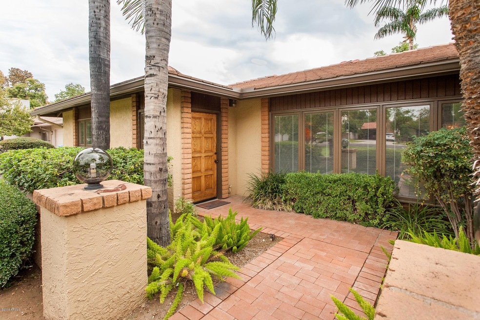 331 E Tuckey-41