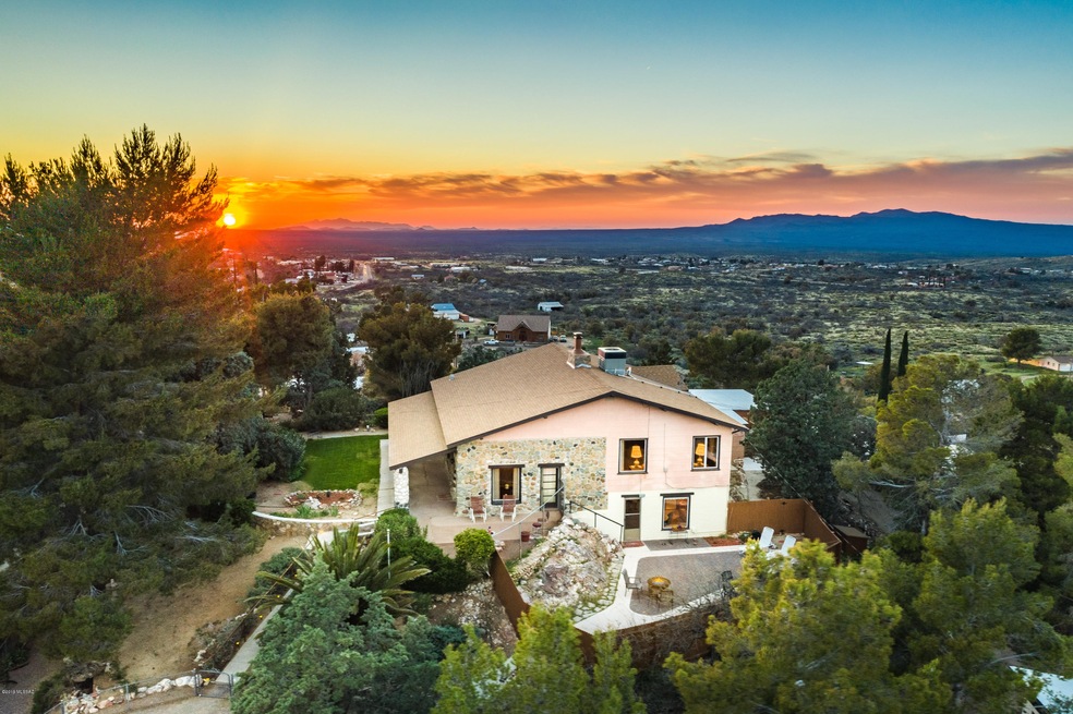 1700 N Sunset View-3